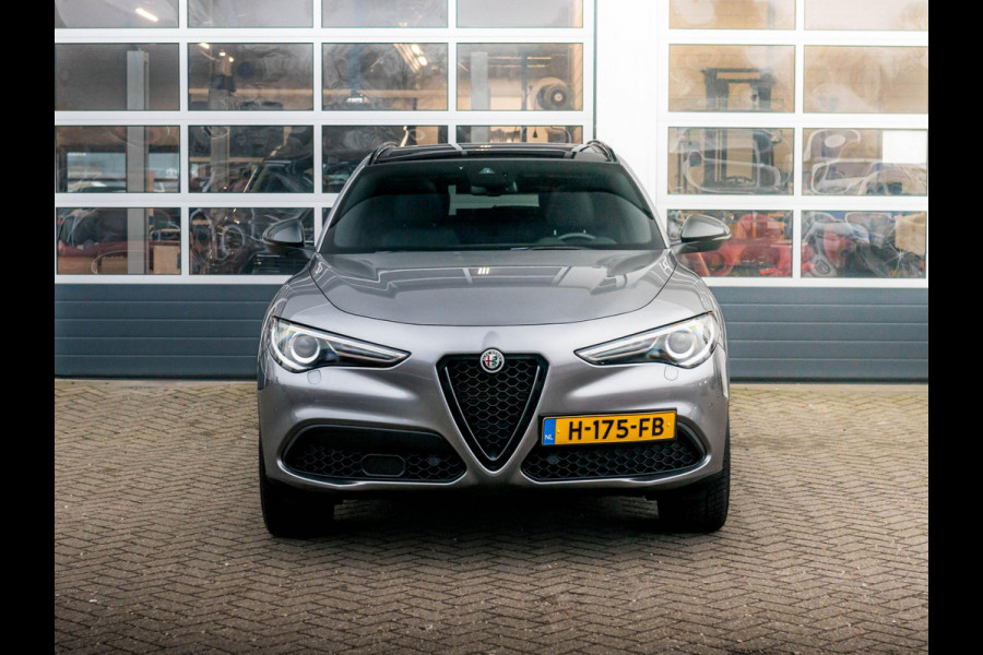 Alfa Romeo Stelvio 2.0 T AWD B-Tech | Schuif/Kanteldak | Convenience Pack | Handsfree A-Klep | Driver Assist. Pack | Dashboard Leder