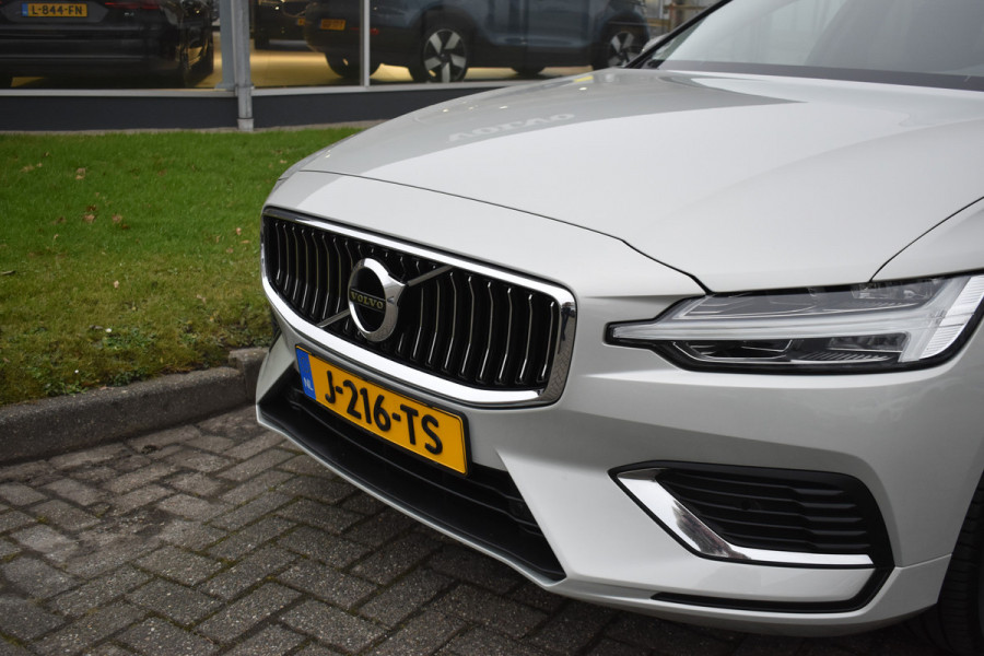 Volvo V60 T6 340PK Recharge AWD Business Pro | Climate Pack |