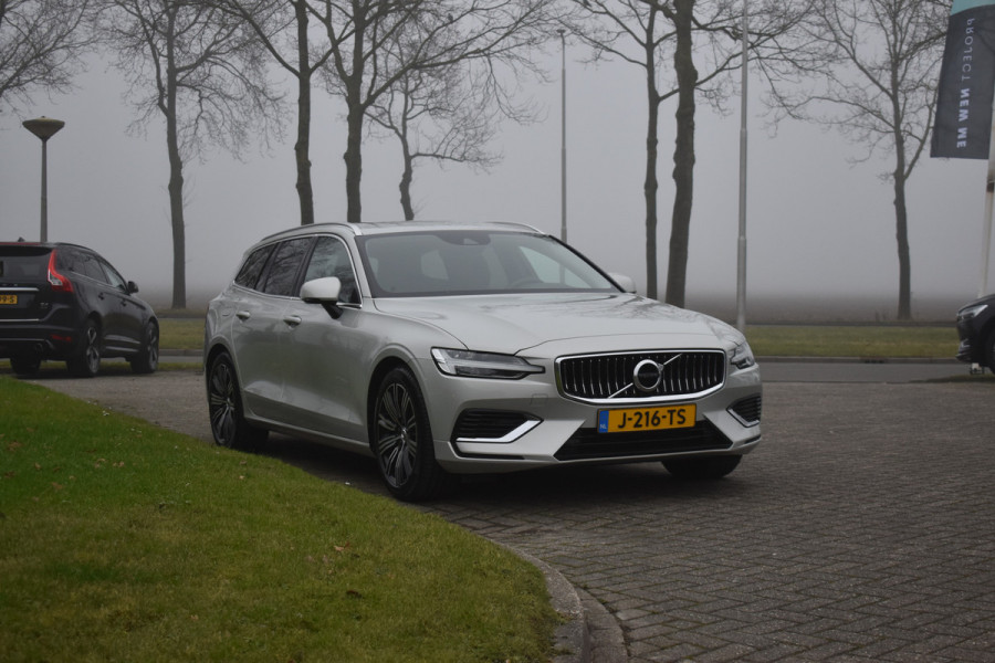 Volvo V60 T6 340PK Recharge AWD Business Pro | Climate Pack |