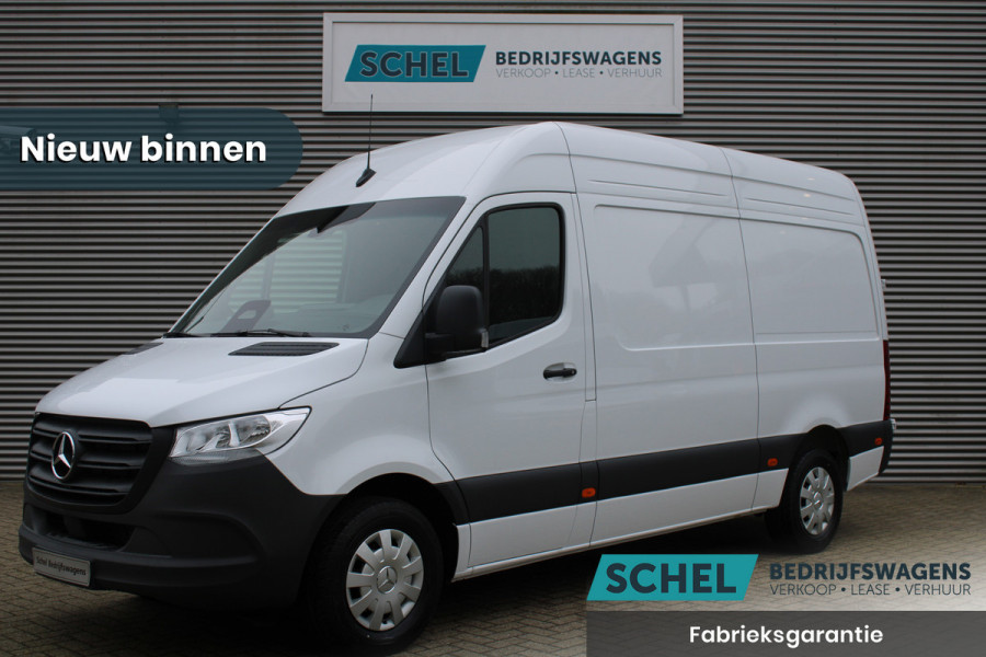 Mercedes-Benz Sprinter 317CDI L2H2 Pro - Mbux 10 - 3.5t Trekhaak - Betimmering - Camera - Carplay - Bind spot - Cruise - Smartphone integratie - Rijkla