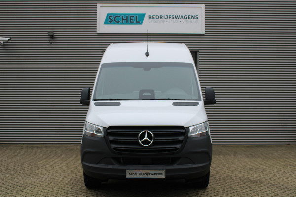 Mercedes-Benz Sprinter 317CDI L2H2 Pro - Mbux 10 - 3.5t Trekhaak - Betimmering - Camera - Carplay - Bind spot - Cruise - Smartphone integratie - Rijkla