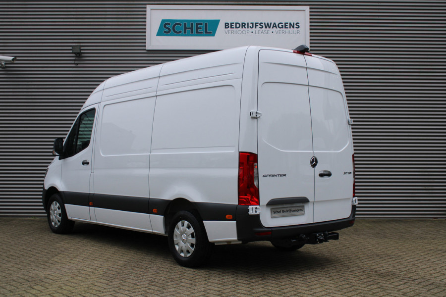 Mercedes-Benz Sprinter 317CDI L2H2 Pro - Mbux 10 - 3.5t Trekhaak - Betimmering - Camera - Carplay - Bind spot - Cruise - Smartphone integratie - Rijkla