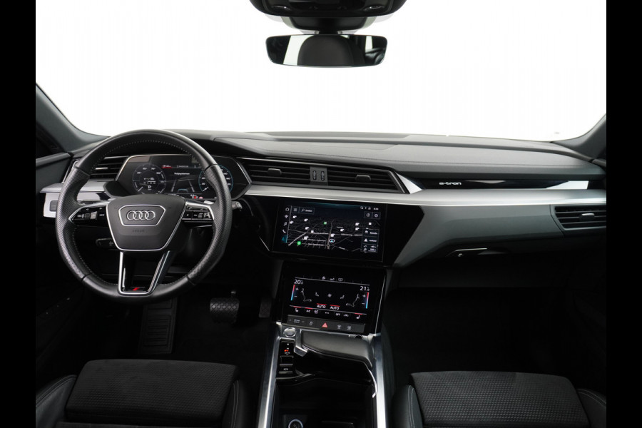 Audi e-tron E-Tron 55 408 PK S-line 95 kWh Quattro Leer Alcantara Apple Carplay Android Audi-Connect Camera Virtual-Cockpit Sportstoelen Par Connected-Services Apple-Carplay Android Interieur-Voorverwarming/koeling Electr.-A-Klep Priv.Glass Niveau-regeling(Automatisch) ESP Hill-Hold Rijstrooksensor AEB Botswaarsch.Systeem Virtual Cockpit sport stoelen Zwarte Hemel  WiFi 150kw snellaadvermogen