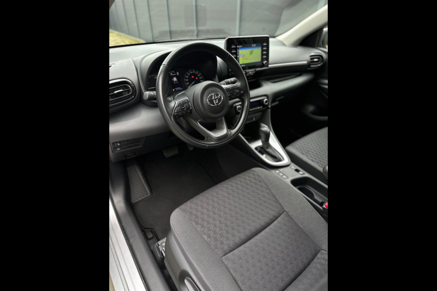 Toyota Yaris 1.5 Hybrid Active CarPlay Camera