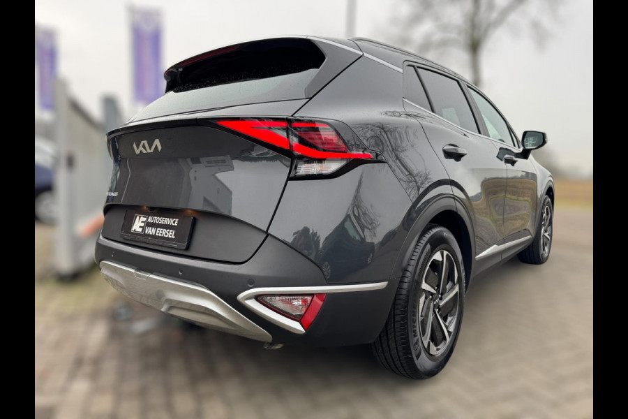 Kia Sportage 1.6 T-GDi MHEV ComfortLine PRESTIGE / AFNEEMBARE TREKHAAK / STUUR & STOELVERW. / CAMERA / PDC / LED / ACC / CARPLAY