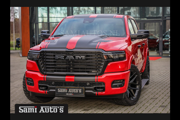 Dodge Ram PREMIUM 420PK 636 Nm | BOM VOL | HEAD UP + 14.4 INCH SCHERM + LUCHTVERING | PRIJS MET LPG EN COVER EN GARANTIE | DUBBELE CABINE | PICK UP | 5 PERSOONS | DC | GRIJSKENTEKEN | PR4 FLAME RED | VOORRAAD NR 2226 - 4993