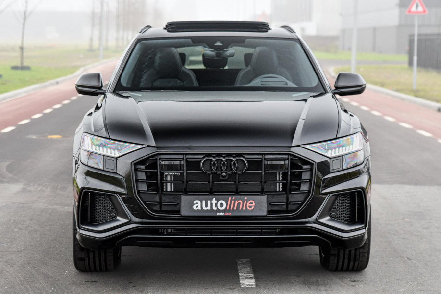 Audi Q8 60 TFSI e quattro Competition Plus S-Line. Carbon, Softcl, RS Seats, Pano, ACC, HUD, 360 3D, Luchtv, Keyless, CarPlay!