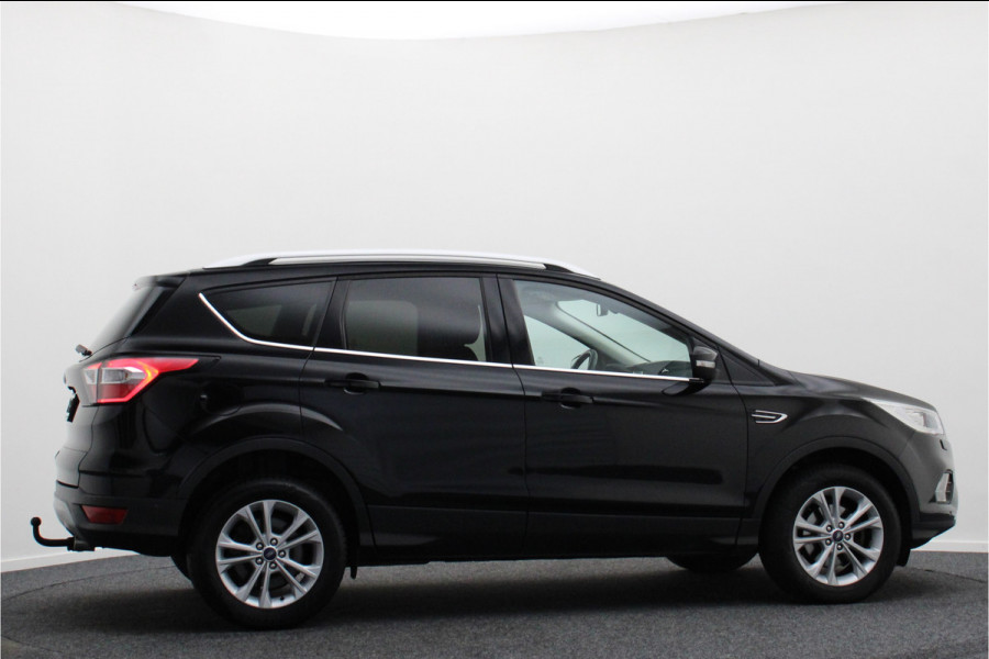 Ford Kuga 1.5 EcoBoost Titanium Bi-Xenon, Sony Sound, Camera, Apple CarPlay, Winter-pakket, Trekhaak