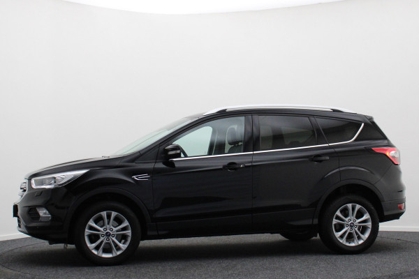 Ford Kuga 1.5 EcoBoost Titanium Bi-Xenon, Sony Sound, Camera, Apple CarPlay, Winter-pakket, Trekhaak