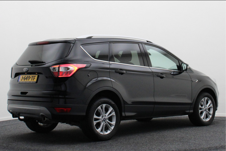 Ford Kuga 1.5 EcoBoost Titanium Bi-Xenon, Sony Sound, Camera, Apple CarPlay, Winter-pakket, Trekhaak