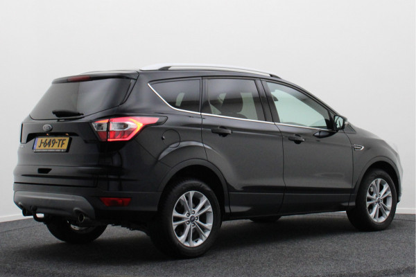 Ford Kuga 1.5 EcoBoost Titanium Bi-Xenon, Sony Sound, Camera, Apple CarPlay, Winter-pakket, Trekhaak