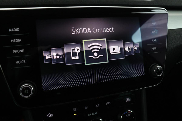 Škoda Superb 1.6 TDI Ambition | Export Only | Trekhaak | Carplay | Xenon | Climate control | Navigatie | PDC | Cruise control