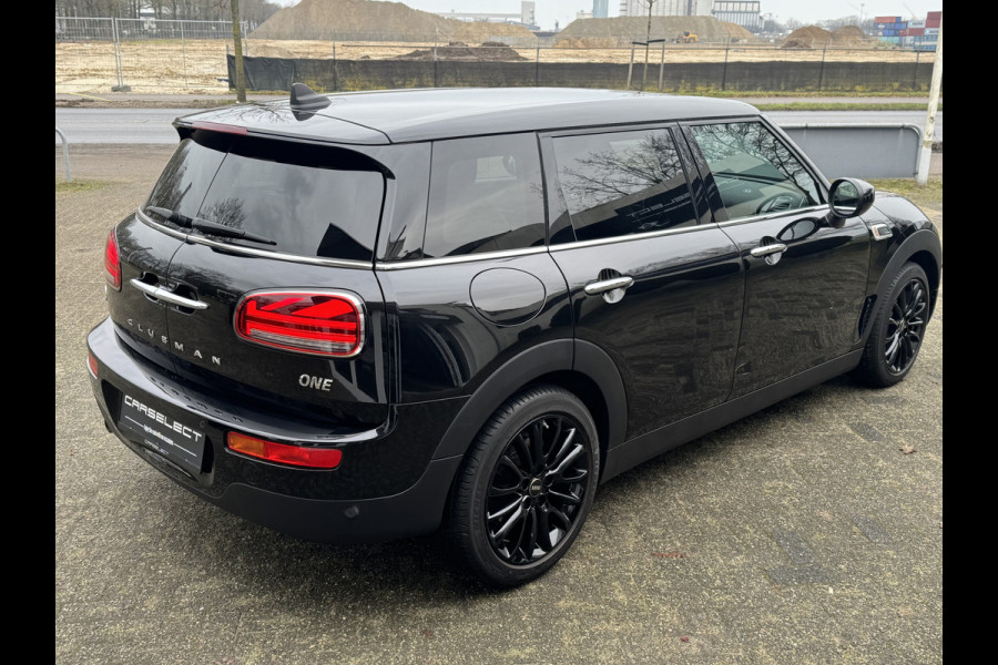 MINI Clubman 1.5 Chili Sportstoelen, zwarte hemel, 17"LMV, Nav-pro, Automaat, Leder . Een proefrit levert het bewijs. Neem contact op en we maken een afspraak.