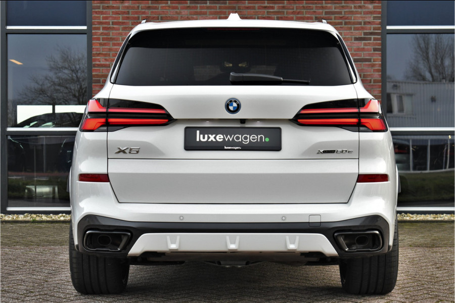 BMW X5 xDrive50e M-Sport Pano Trekh 360 22inch H/K Soft-close Gesture