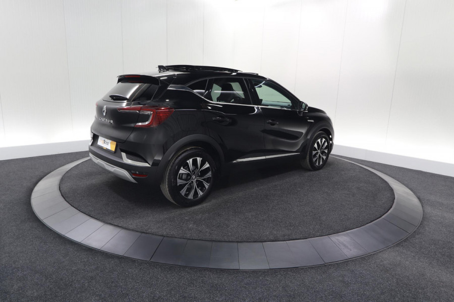 Renault Captur Mild Hybrid 140 EDC Techno | Schuif-/Kanteldak | Camera | 9.3 Inch Infotainmentscherm | Stoelverwarming