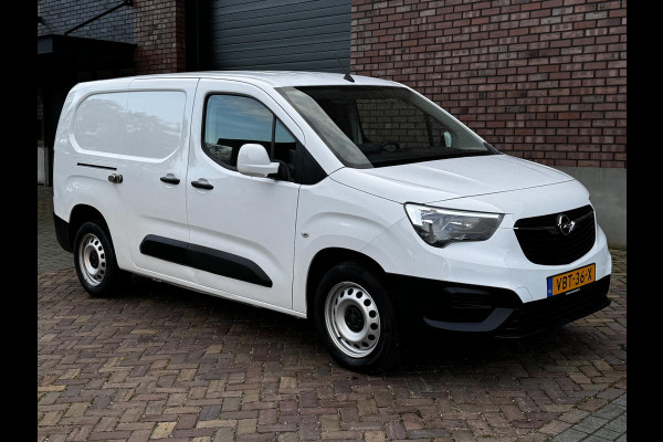 Opel Combo 1.5D L2H1 Edition / 100 PK / Navigatie / Cruise Control / Parkeersensoren / Gatelock / 1e Eigenaar