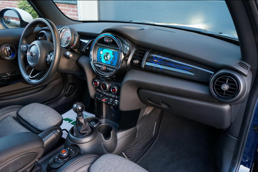 MINI Mini 2.0 Cooper S Chili Panorama, Union-jack LED Achter, Parkeersensoren, LED, Sportstoelen, Cruisecontrol, 17 inch LM Velgen