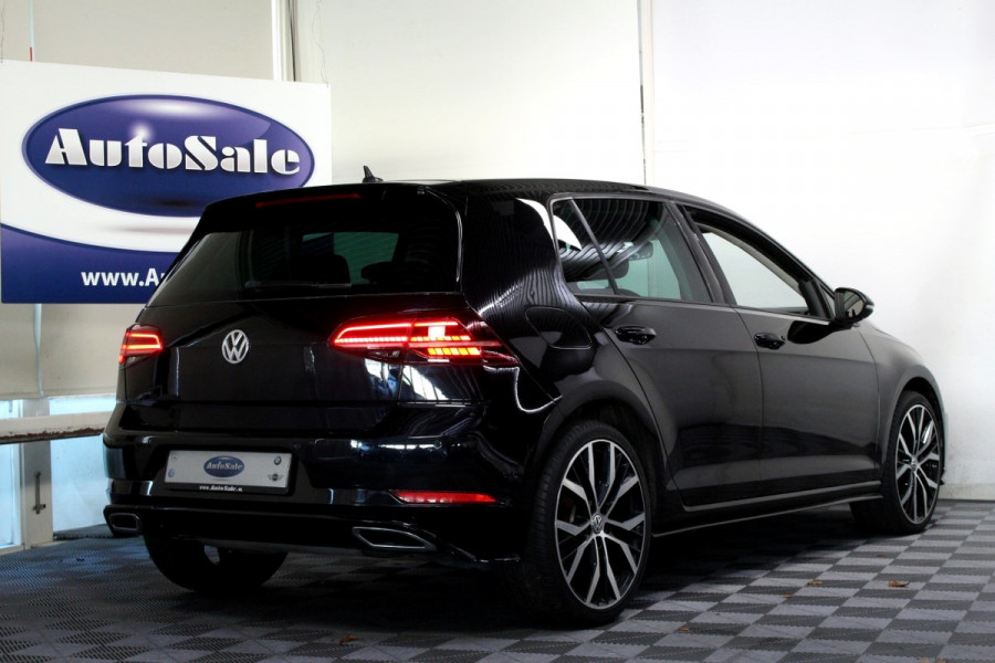 Volkswagen Golf 1.5 TSI R-Line DSG ACC CARPLAY STOELVW '18