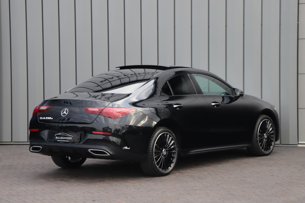 Mercedes-Benz CLA-Klasse 250e AMG | 218PK | Pano | Keyles-go | Sfeerverlichting | Burmester | Memory | Distronic | Multi-beam | 2023.