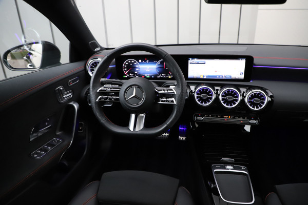 Mercedes-Benz CLA-Klasse 250e AMG | 218PK | Pano | Keyles-go | Sfeerverlichting | Burmester | Memory | Distronic | Multi-beam | 2023.