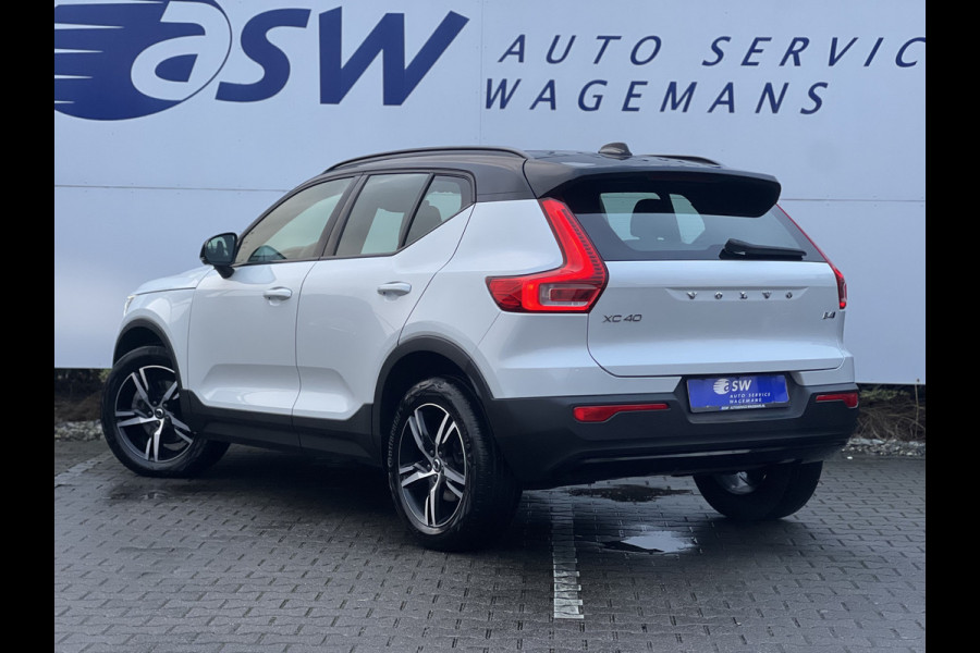 Volvo XC40 2.0 B4 AWD R-Design | Leder | Pano | Camera | LED