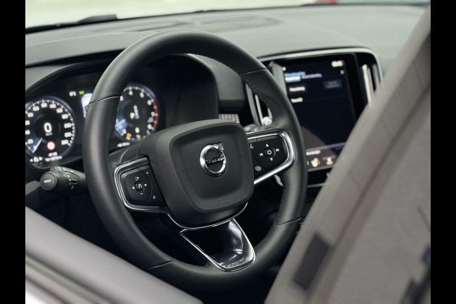 Volvo XC40 2.0 B4 AWD R-Design | Leder | Pano | Camera | LED