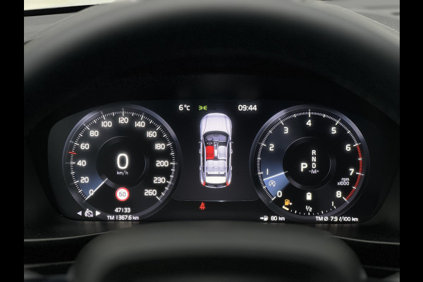 Volvo XC40 2.0 B4 AWD R-Design | Leder | Pano | Camera | LED