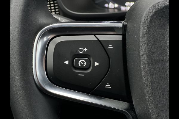 Volvo XC40 2.0 B4 AWD R-Design | Leder | Pano | Camera | LED