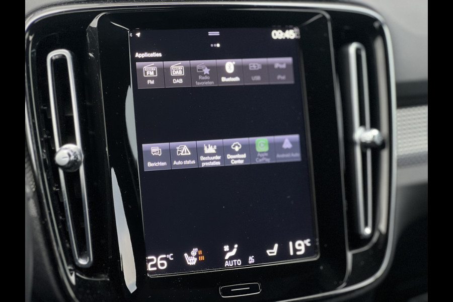 Volvo XC40 2.0 B4 AWD R-Design | Leder | Pano | Camera | LED
