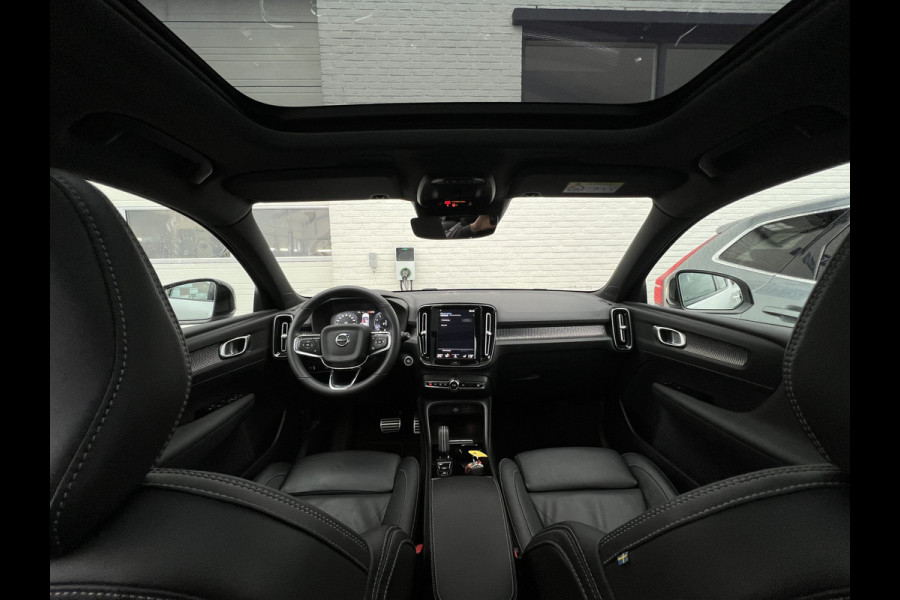 Volvo XC40 2.0 B4 AWD R-Design | Leder | Pano | Camera | LED
