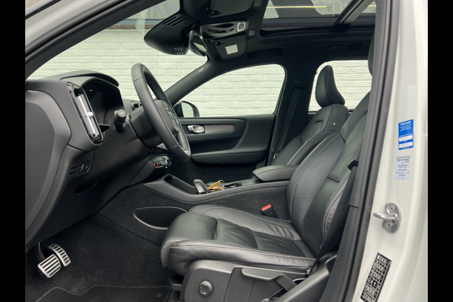 Volvo XC40 2.0 B4 AWD R-Design | Leder | Pano | Camera | LED