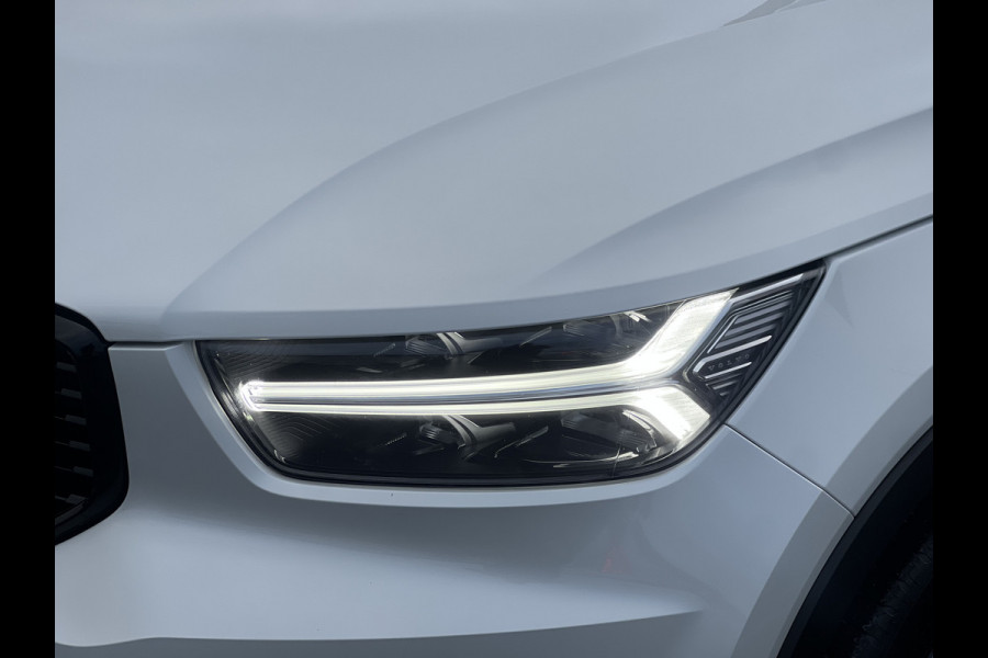 Volvo XC40 2.0 B4 AWD R-Design | Leder | Pano | Camera | LED