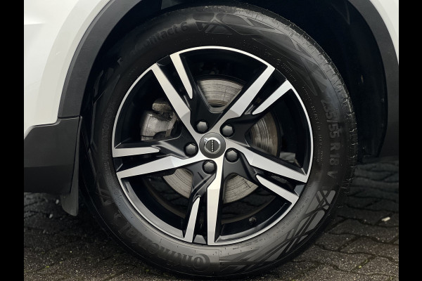 Volvo XC40 2.0 B4 AWD R-Design | Leder | Pano | Camera | LED