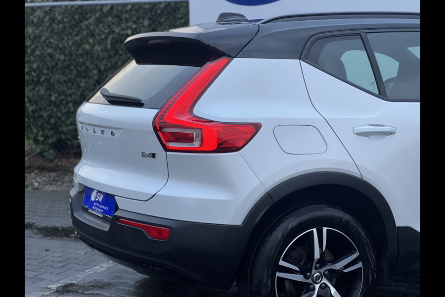Volvo XC40 2.0 B4 AWD R-Design | Leder | Pano | Camera | LED