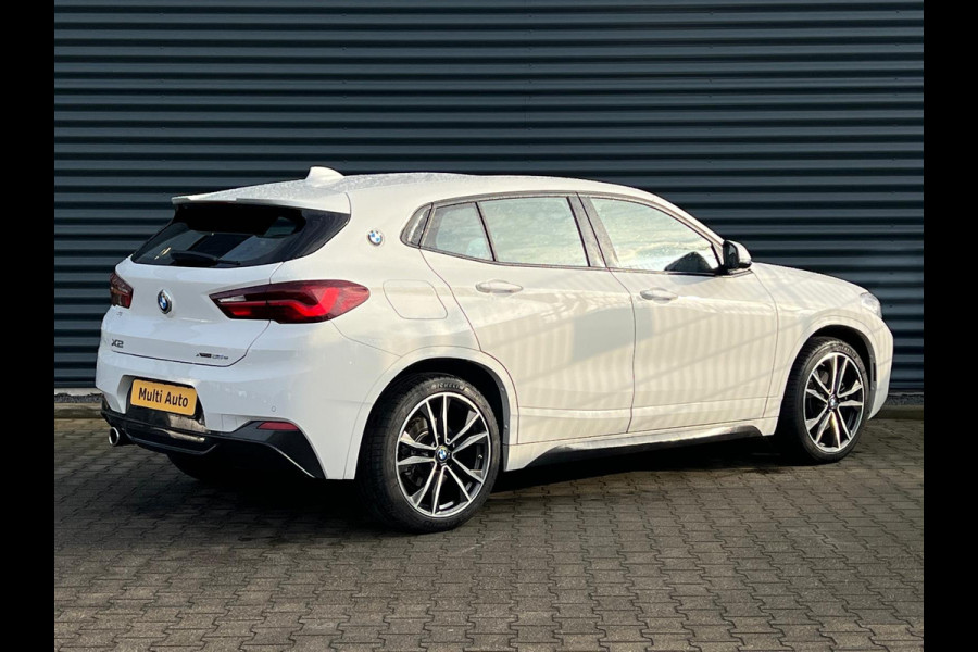 BMW X2 xDrive25e M-Sport Plug-in Hybrid PHEV | Panodak | Led | Carplay | Sportstoelen Verwarmd | 19"L.M |  Sfeerverlichting |