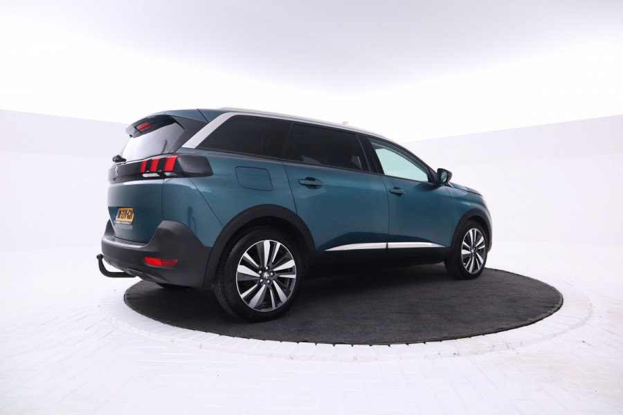 Peugeot 5008 1.6 BlueHDI Blue Lease Premium Hoge instap, 19 inch velgen, digitale cockpit