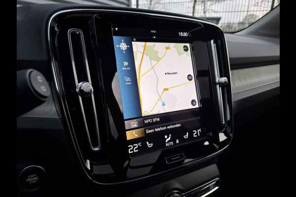 Volvo XC40 T5 Recharge Inscription Plug In Hybrid 261pk PHEV | Panodak | Lederen Sportstoelen Memory | Adaptive Cruise | Harman Kardon | Pilot Assist | Apple Carplay | Virtual | L.M. 19" | Navigatie | Camera | DAB |