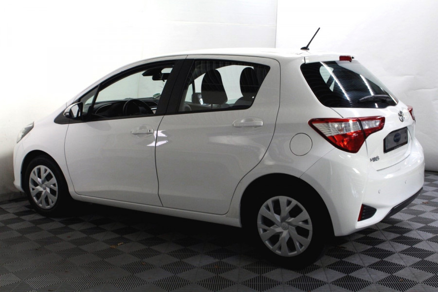 Toyota Yaris 1.0 VVT-i Comfort 1eEIGNR! BLUET PDC CAMERA AIRCO '18