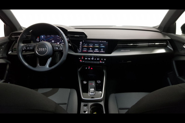 Audi A3 Sportback 30 TFSI S-tronic Advanced | Navigatie | Climate Control | Adaptive Cruise Control | DAB | Led | Electrisch bedienbare achterklep | Elektrisch verstelbare stoel | Virtual Cockpit