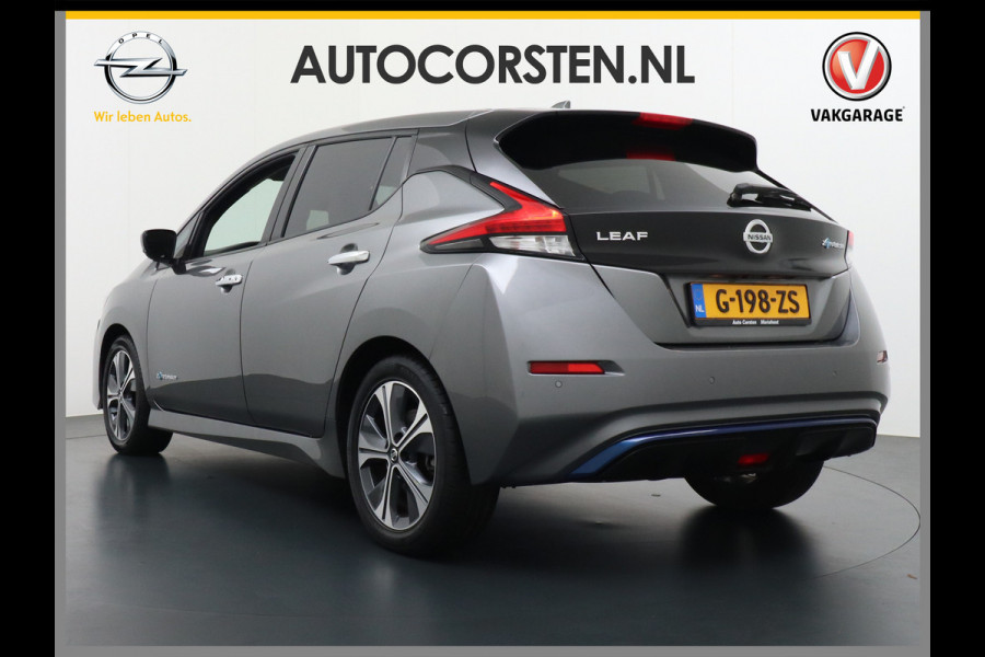 Nissan Leaf Tekna 40kWh Autom. Leder 360°Camera Apple Carplay Android Auto Adaptieve Cruise-Control Bose-Sound® Navi Ecc Bluetooth DAB Keyle Stoelverwarming Regen-Licht Sensor LMV Verwarmd Lederen Stuur Isofix Rijstrooksensor met correctie Verkeersbord detectie 1e Eigenaar