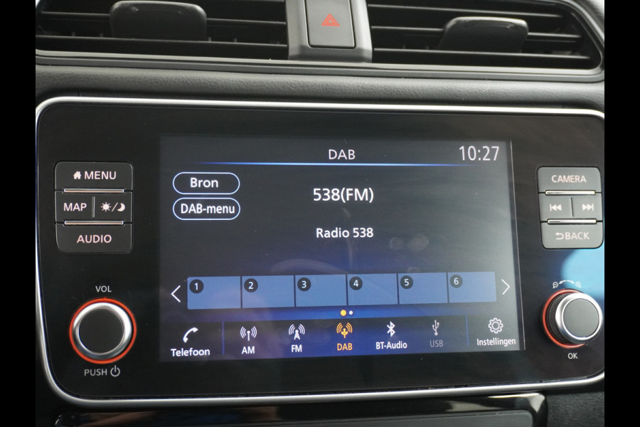 Nissan Leaf Tekna 40kWh Autom. Leder 360°Camera Apple Carplay Android Auto Adaptieve Cruise-Control Bose-Sound® Navi Ecc Bluetooth DAB Keyle Stoelverwarming Regen-Licht Sensor LMV Verwarmd Lederen Stuur Isofix Rijstrooksensor met correctie Verkeersbord detectie 1e Eigenaar