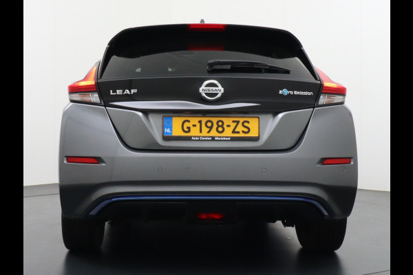 Nissan Leaf Tekna 40kWh Autom. Leder 360°Camera Apple Carplay Android Auto Adaptieve Cruise-Control Bose-Sound® Navi Ecc Bluetooth DAB Keyle Stoelverwarming Regen-Licht Sensor LMV Verwarmd Lederen Stuur Isofix Rijstrooksensor met correctie Verkeersbord detectie 1e Eigenaar