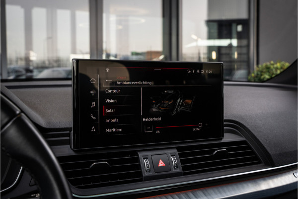 Audi Q5 50 TFSI e S edition - Panorama | Elek. Trekhaak | Leer | Carplay