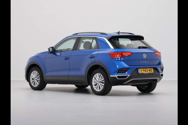 Volkswagen T-Roc 1.5 TSI 150pk DSG Style Navigatie Clima Pdc Acc 110