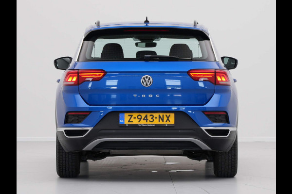 Volkswagen T-Roc 1.5 TSI 150pk DSG Style Navigatie Clima Pdc Acc 110