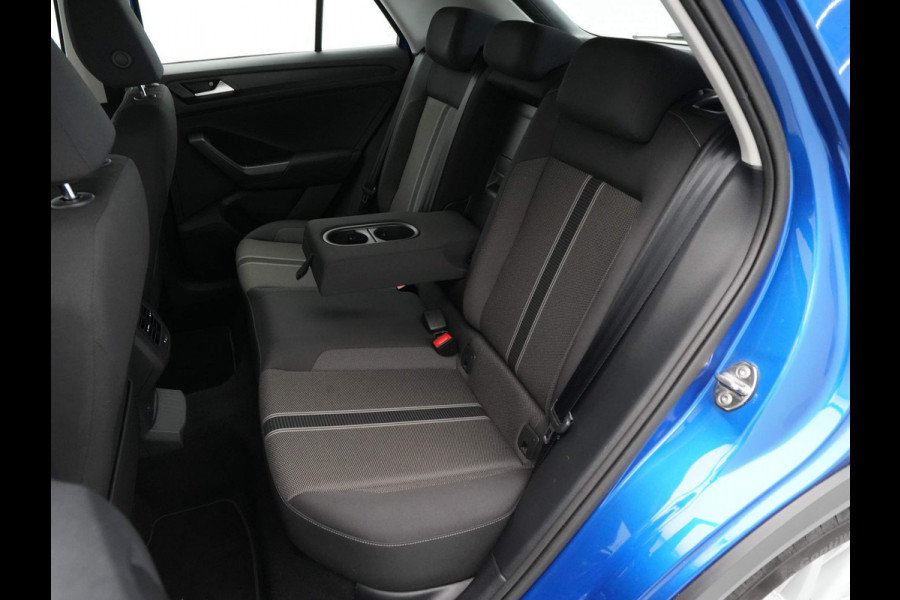 Volkswagen T-Roc 1.5 TSI 150pk DSG Style Navigatie Clima Pdc Acc 110
