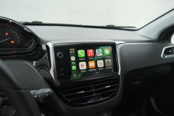 Peugeot 2008 PureTech 82 Blue Lion | Parkeersensoren | Apple Carplay | Navigatie | Airco