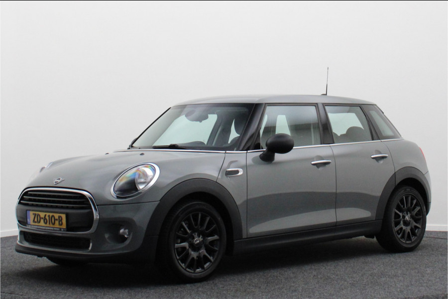 MINI Mini 1.5 One Business Edition Airco, Cruise, Apple CarPlay, Navigatie, Spraakbediening, PDC, 16''