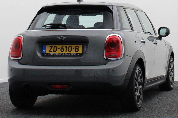 MINI Mini 1.5 One Business Edition Airco, Cruise, Apple CarPlay, Navigatie, Spraakbediening, PDC, 16''