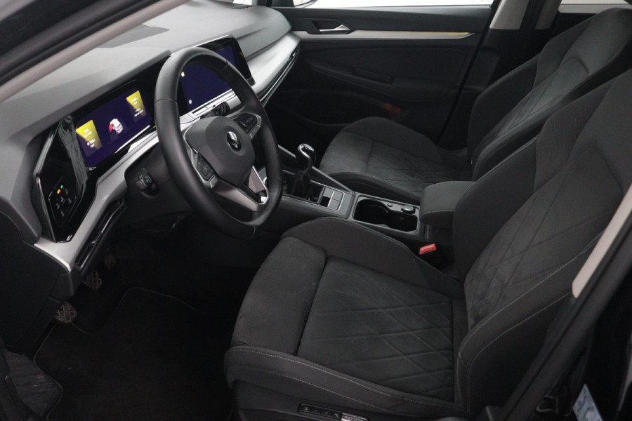 Volkswagen Golf 1.5 TSI Sport (VIRTUAL COCKPIT, MASSAGE STOELEN, ADAPTIVE CRUISE, PDC, CARPLAY, 1e EIGENAAR, GOED ONDERHOUEN)